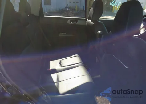 2011 Subaru Forester 2.5X Limited z USA, uszkodzony, nr VIN JF2SHAEC7BH779946